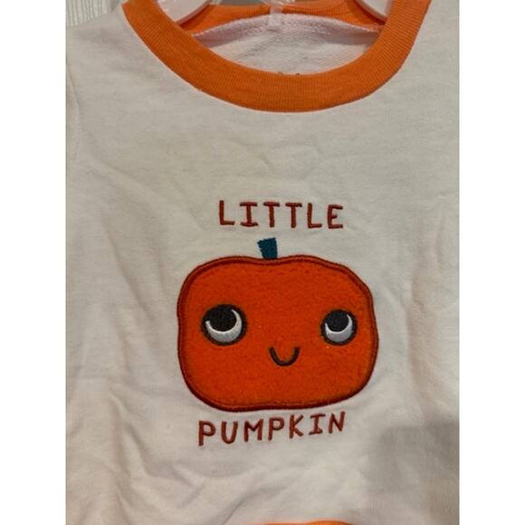 NEW Halloween Fall Unisex Little Pumpkin 2 pc. Outfit 3 to 6 months - Picture 2 of 8